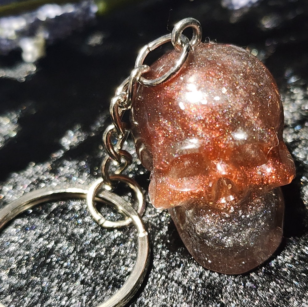 Skull Earrings & Keychain Set - Picture 8 of 10